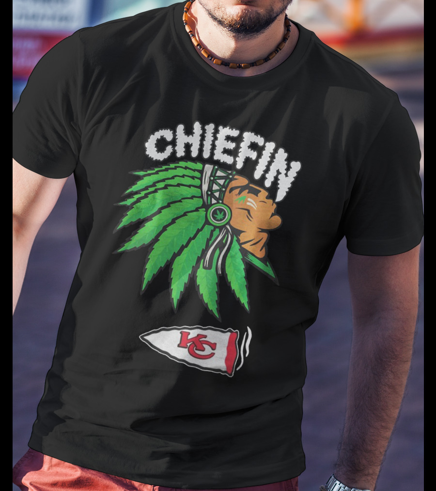 Kansas City Chiefs Chiefin Weed Smoke T-Shirt