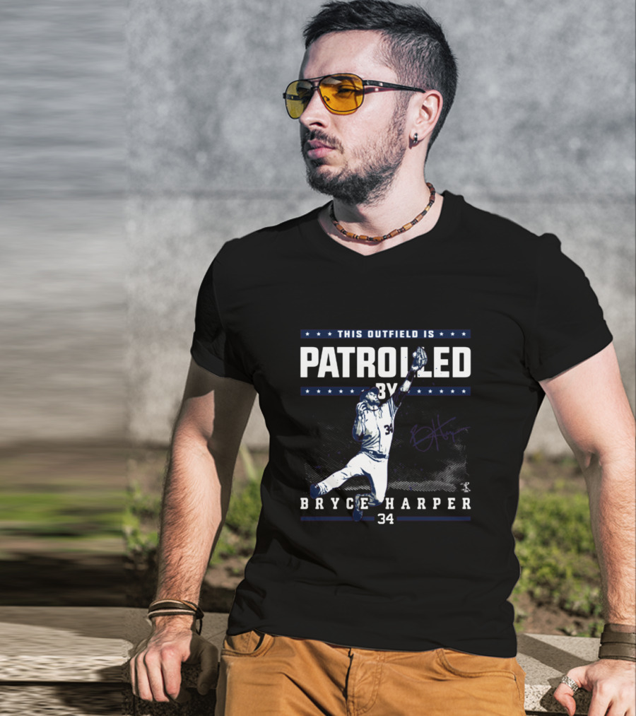 Bryce Harper Patrolling This Outfield Catch Action T-Shirt