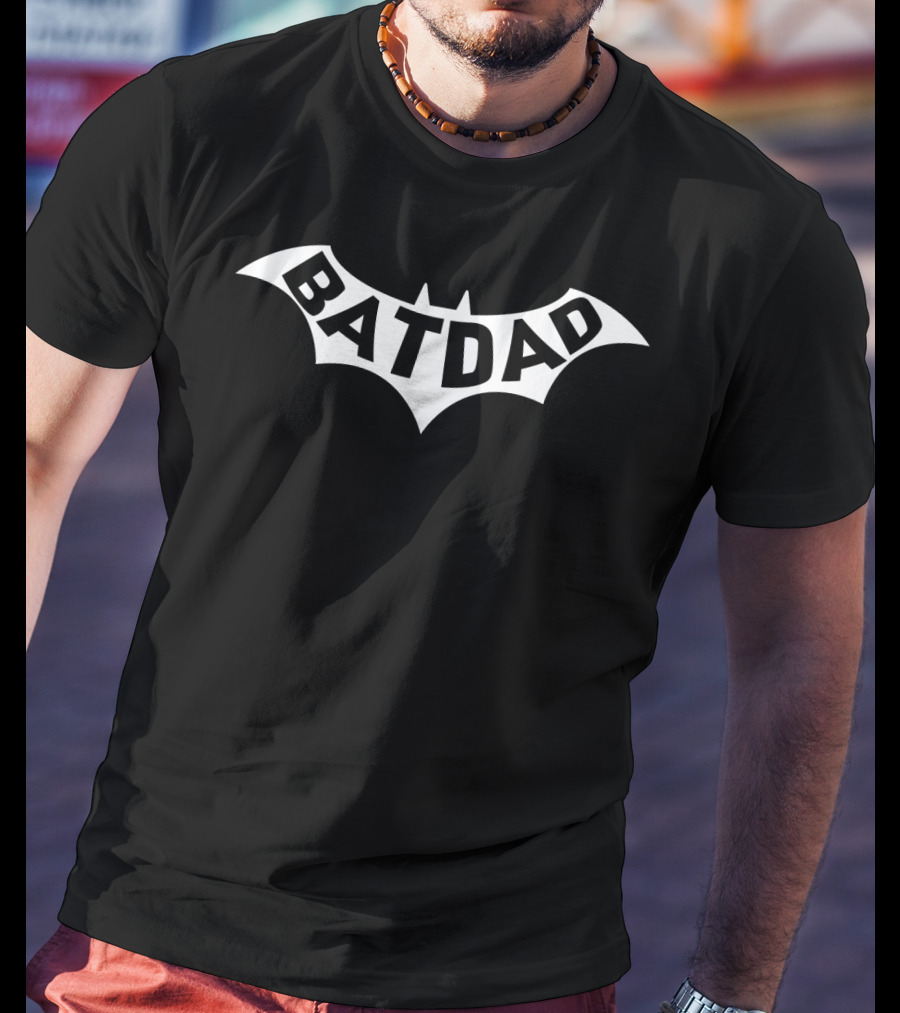 Batman BatDad Classic Emblem Symbol Text T-Shirt