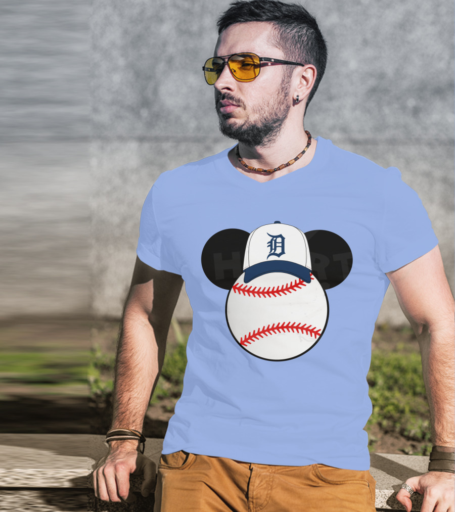 Detroit Tigers Mickey Mouse Ears Baseball Cap Heart Baseballs T-Shirt