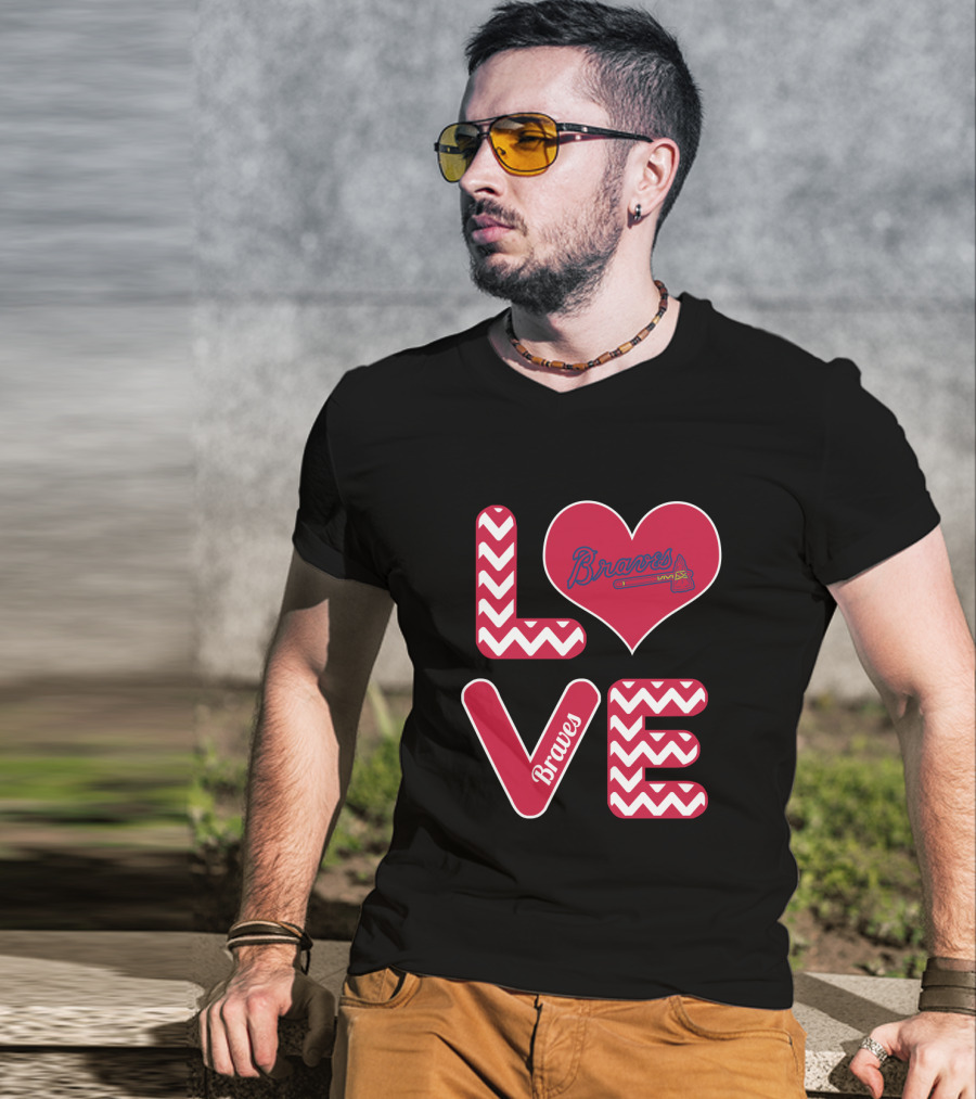 Love Braves Fans Heart Chevron Baseball T-Shirt