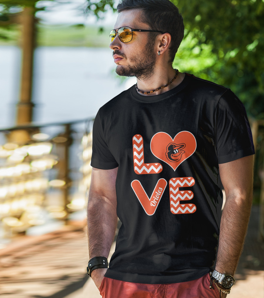 Love Orioles Heart Chevron Pattern Baseball Fans Baltimore T-Shirt