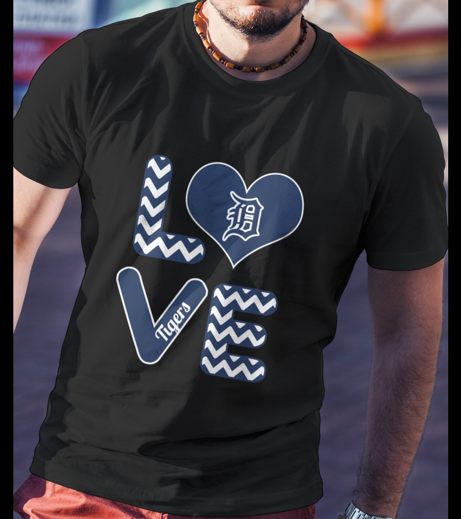 Love Detroit Tigers With Heart Logo And Chevron T-Shirt