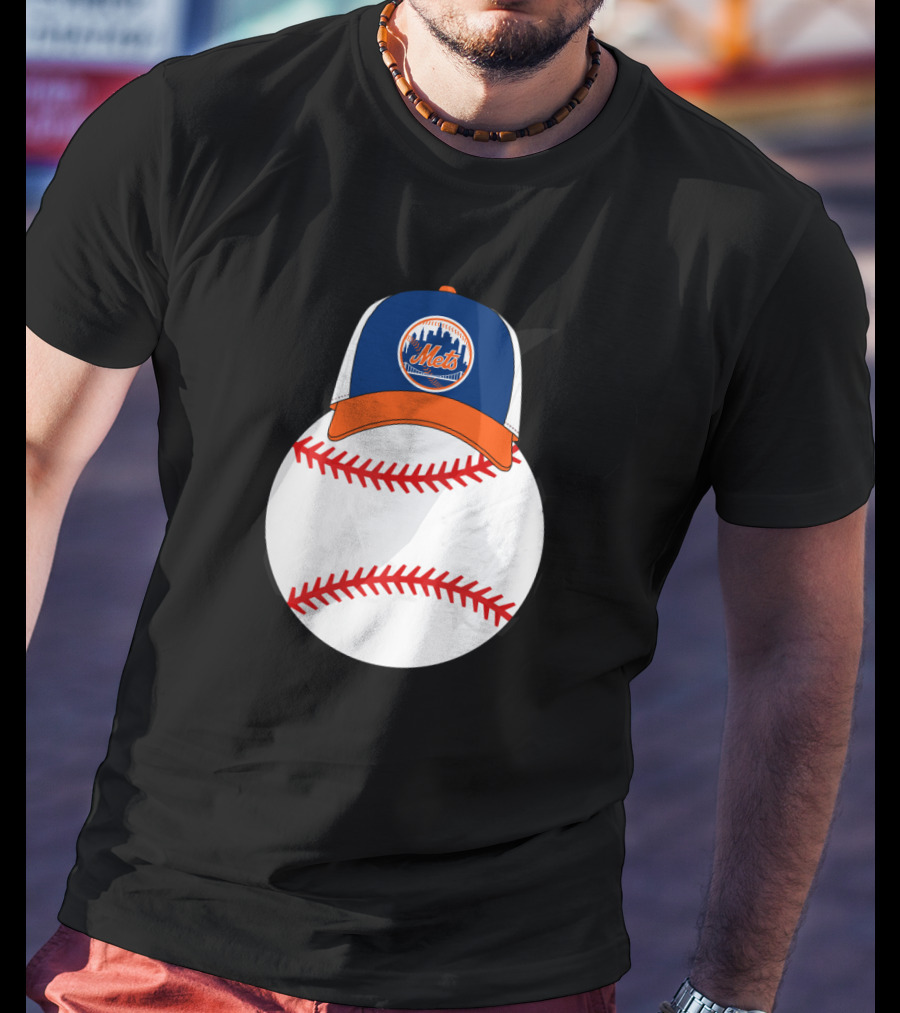 New York Mets Mickey Mouse Baseball Cap T-Shirt