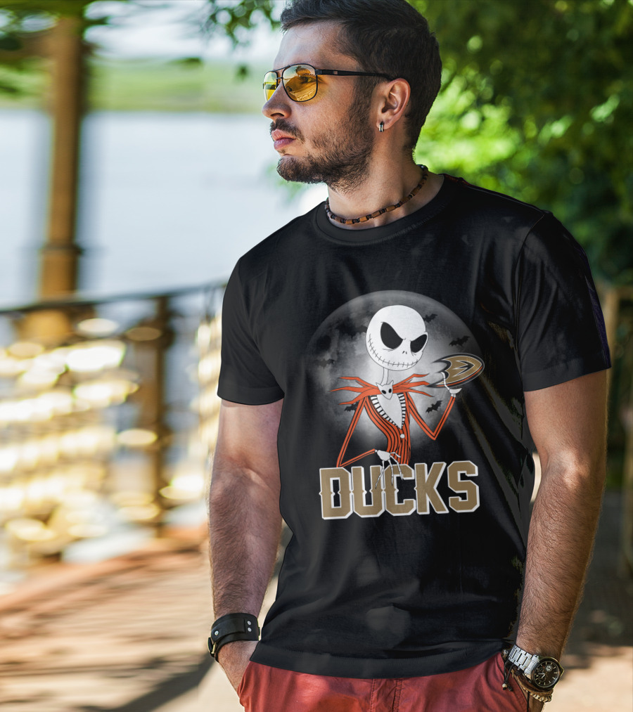 Jack Skellington Anaheim Ducks Halloween Moon And Bats T-Shirt