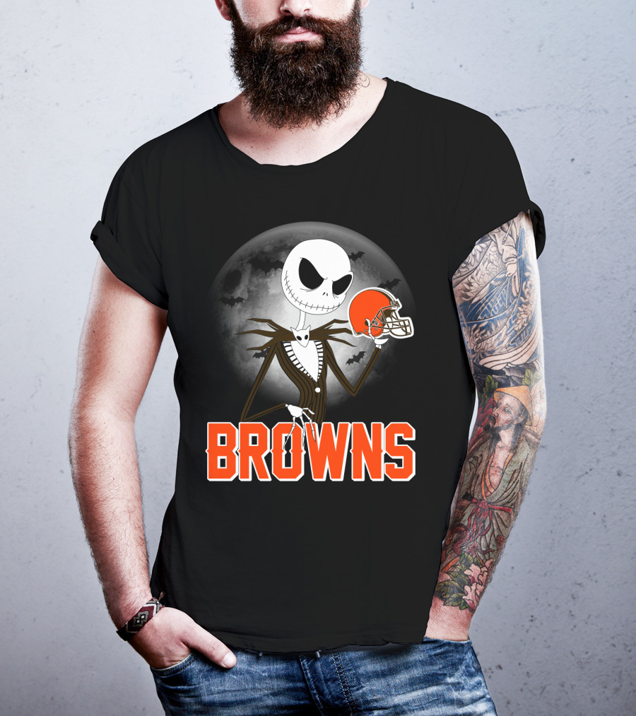 Jack Skellington Holding Cleveland Browns Helmet Halloween Moon T-Shirt