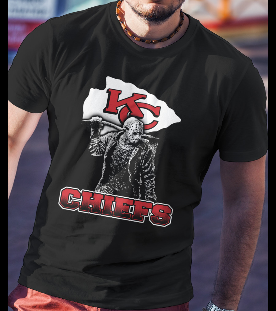Jason Voorhees With Kansas City Chiefs Logo Chiefs Fans T-Shirt