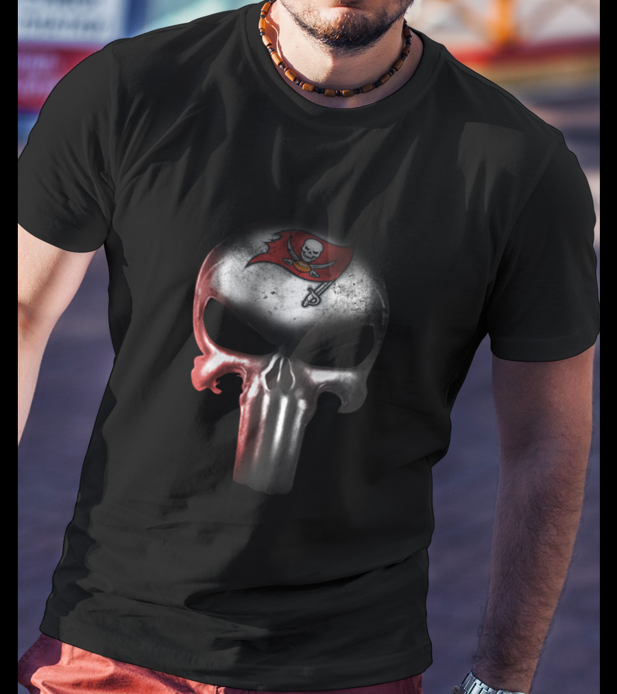 Tampa Bay Buccaneers The Punisher Skull Fans Iconic T-Shirt