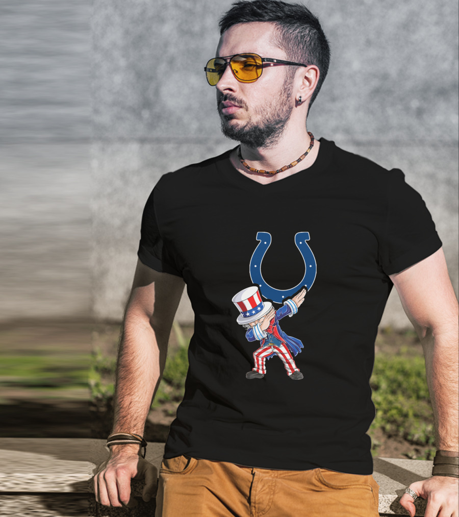 Uncle Sam Dabbing With Indianapolis Colts Horseshoe For 4Th Of July Celebration T-Shirt
