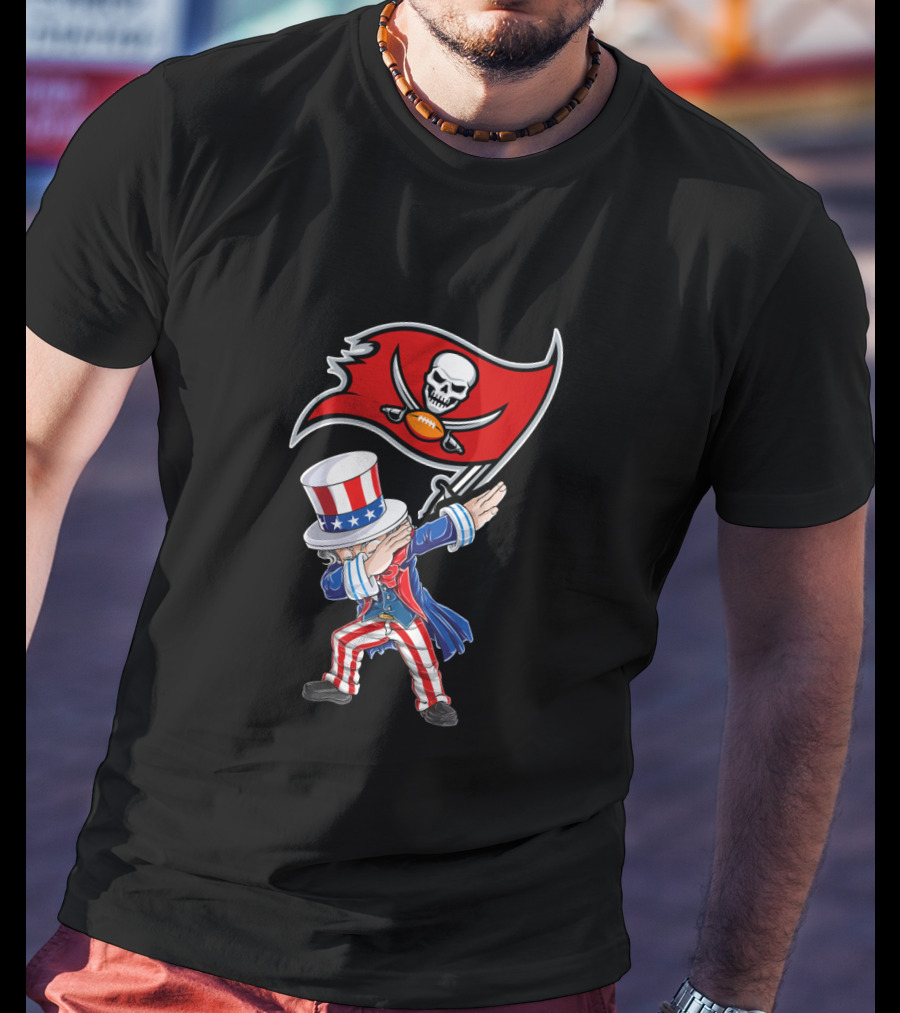 Uncle Sam Dabbing Buccaneers Skull Flag Fourth Of July T-Shirt