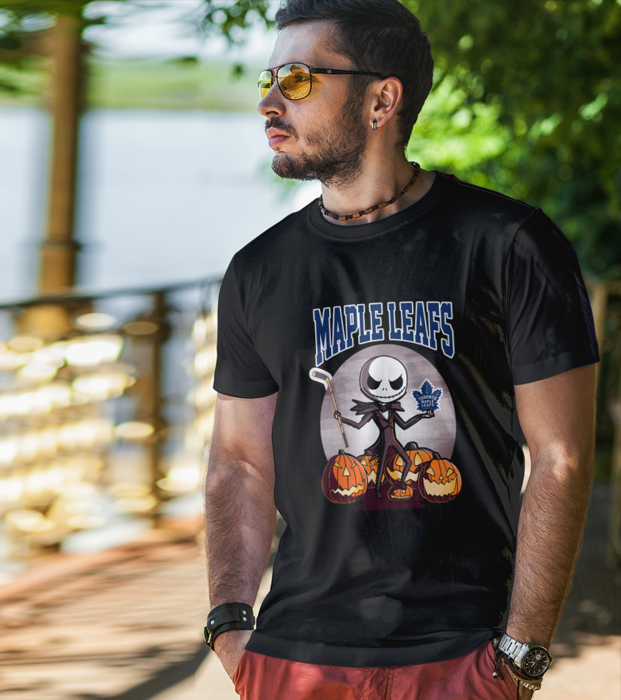 Maple Leafs Jack Skellington Halloween Toronto Hockey Pumpkins T-Shirt