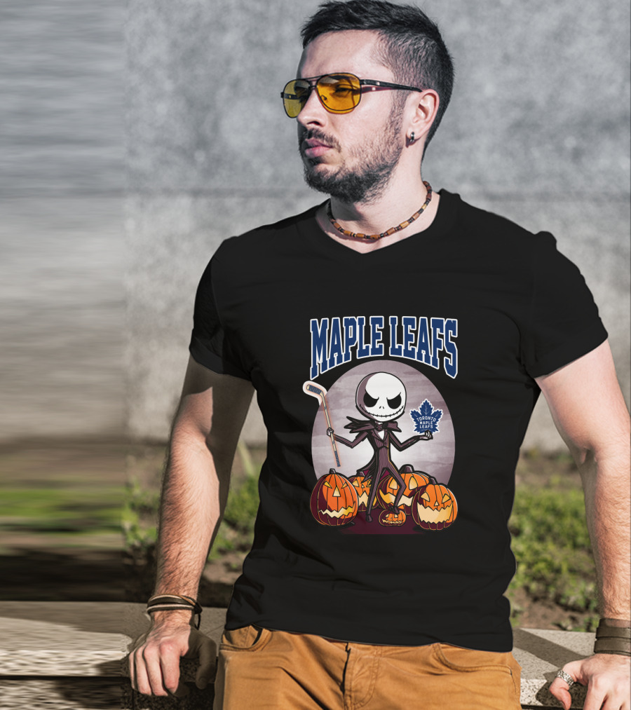 Maple Leafs Jack Skellington Halloween Toronto Hockey Pumpkins T-Shirt
