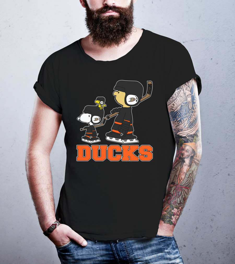 Snoopy Woodstock And Anaheim Ducks Hockey Team Fans T-Shirt