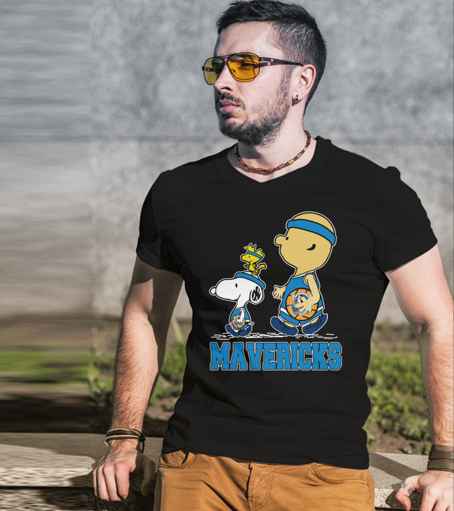 Mavericks Snoopy And Friends Basketball Team Spirit T-Shirt
