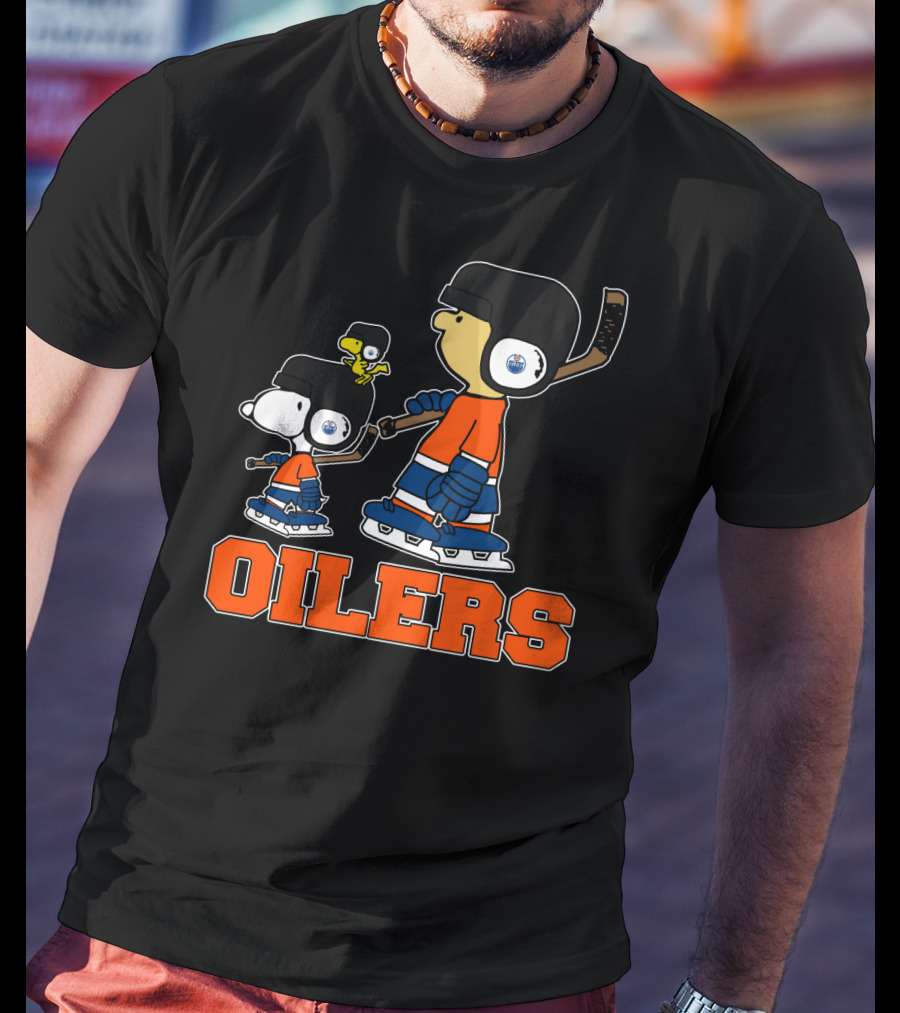 Snoopy And Woodstock Edmonton Oilers Hockey Fans T-Shirt