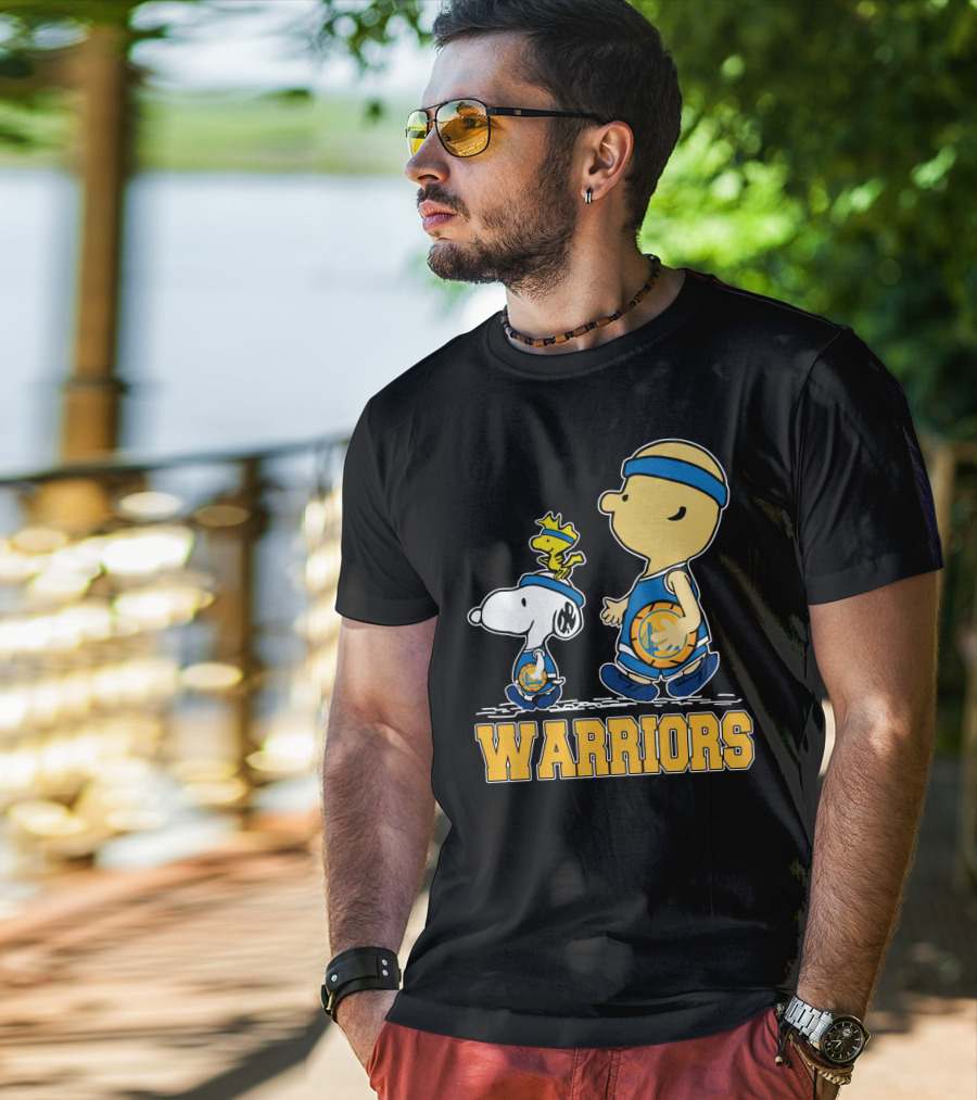 Snoopy And Friends Golden State Warriors Basketball Fans T-Shirt