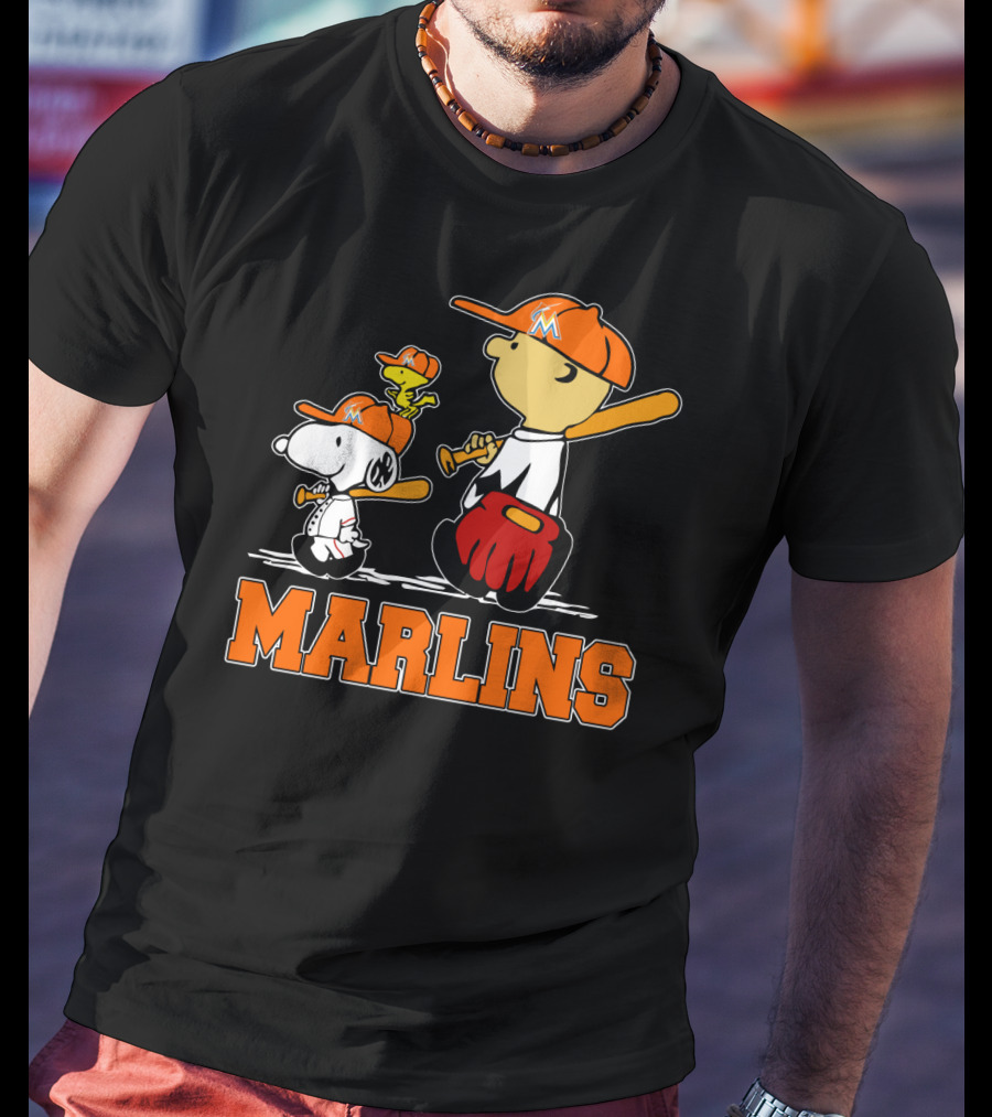 Marlins Snoopy Woodstock And Charlie Brown Baseball Fans T-Shirt