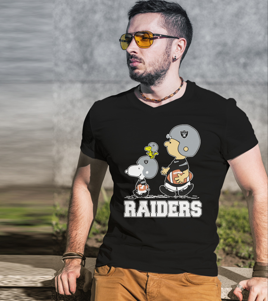 Snoopy And Peanuts Characters As Raiders Football Fans T-Shirt