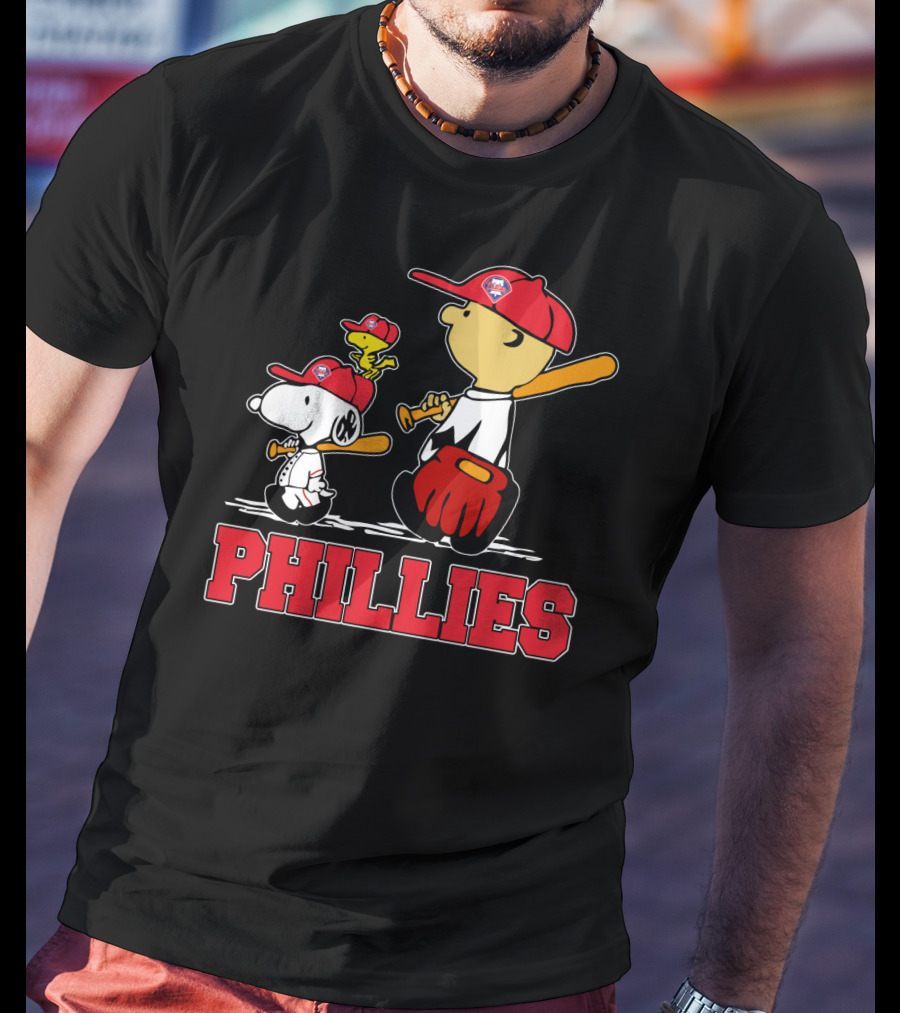 Snoopy Woodstock Phillies Baseball Fans T-Shirt