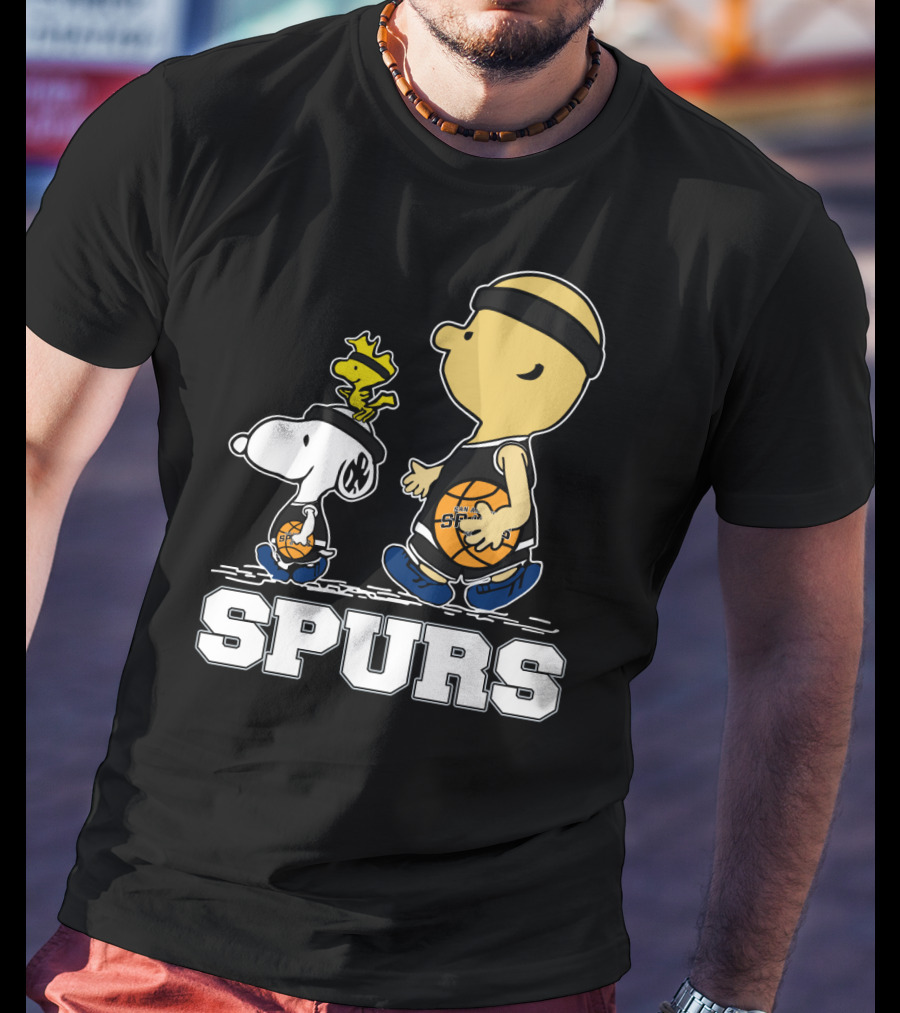 Snoopy Woodstock Basketball San Antonio Spurs Fans T-Shirt