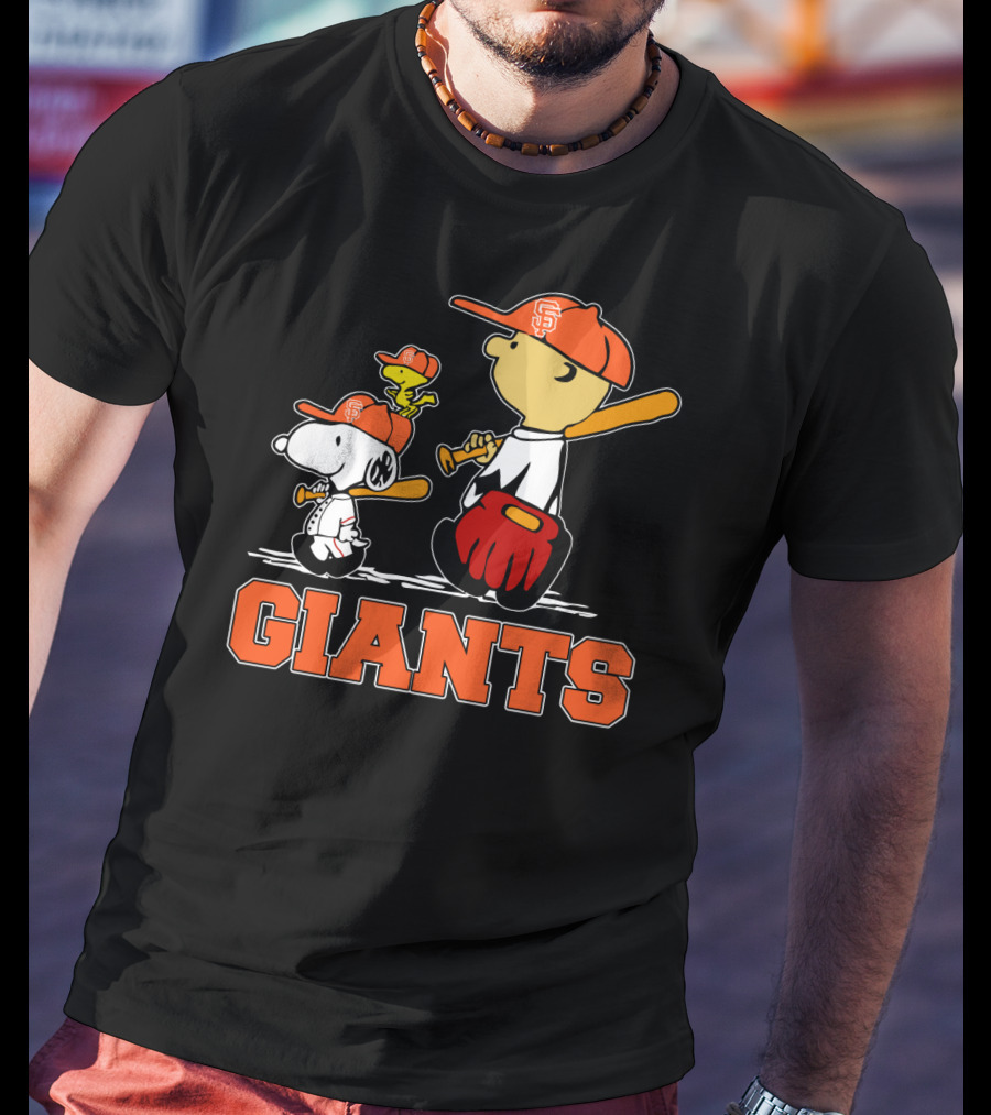 Snoopy Baseball San Francisco Giants Fans Charlie Brown Woodstock T-Shirt