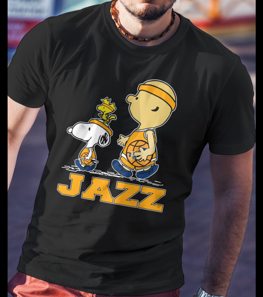 Snoopy And Woodstock With Basketball For Utah Jazz Fans T-Shirt