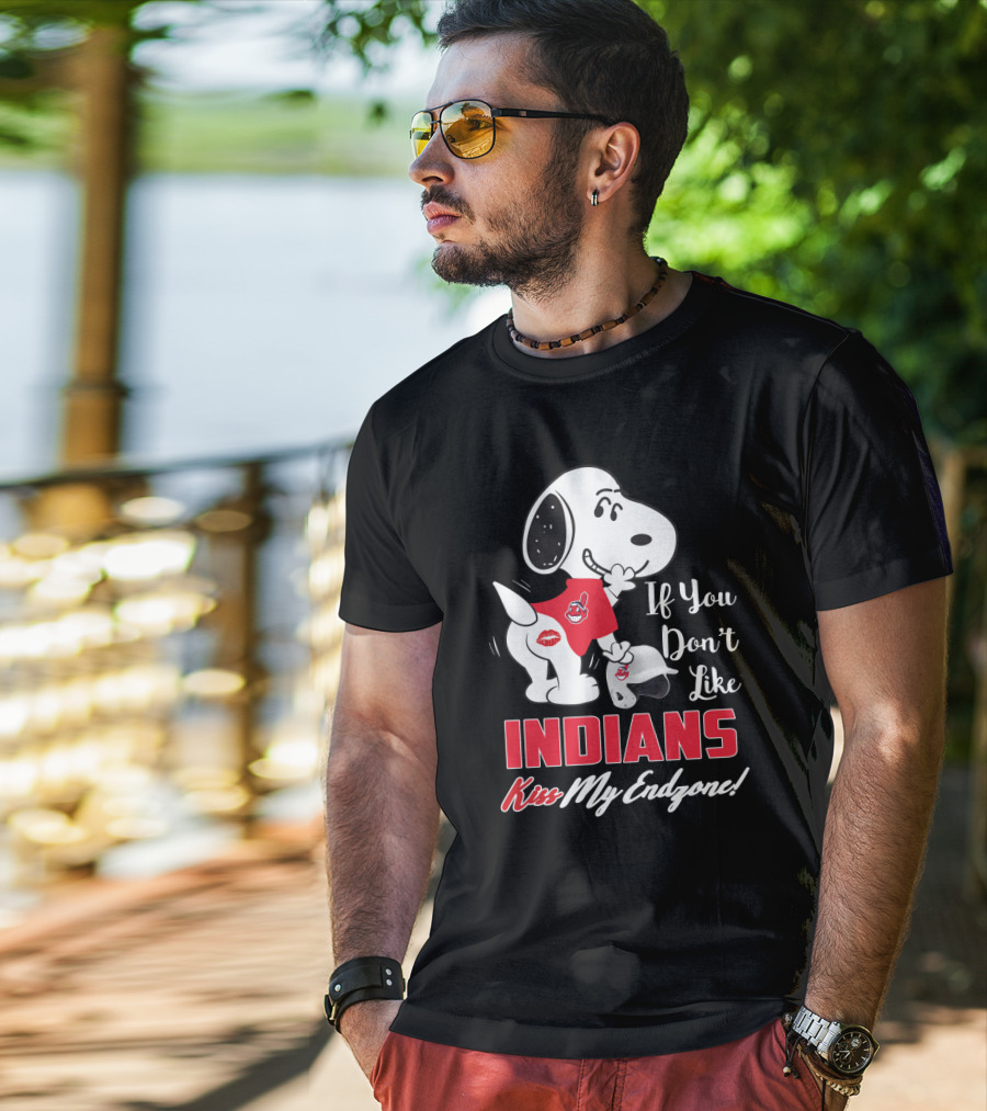 If You Don't Like Indians Kiss My Endzone Snoopy Cleveland Fans T-Shirt