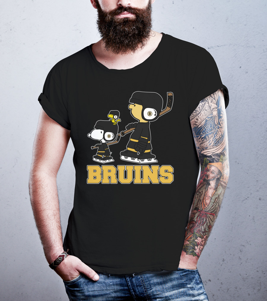 Snoopy Woodstock Boston Bruins Hockey Gear Fans T-Shirt