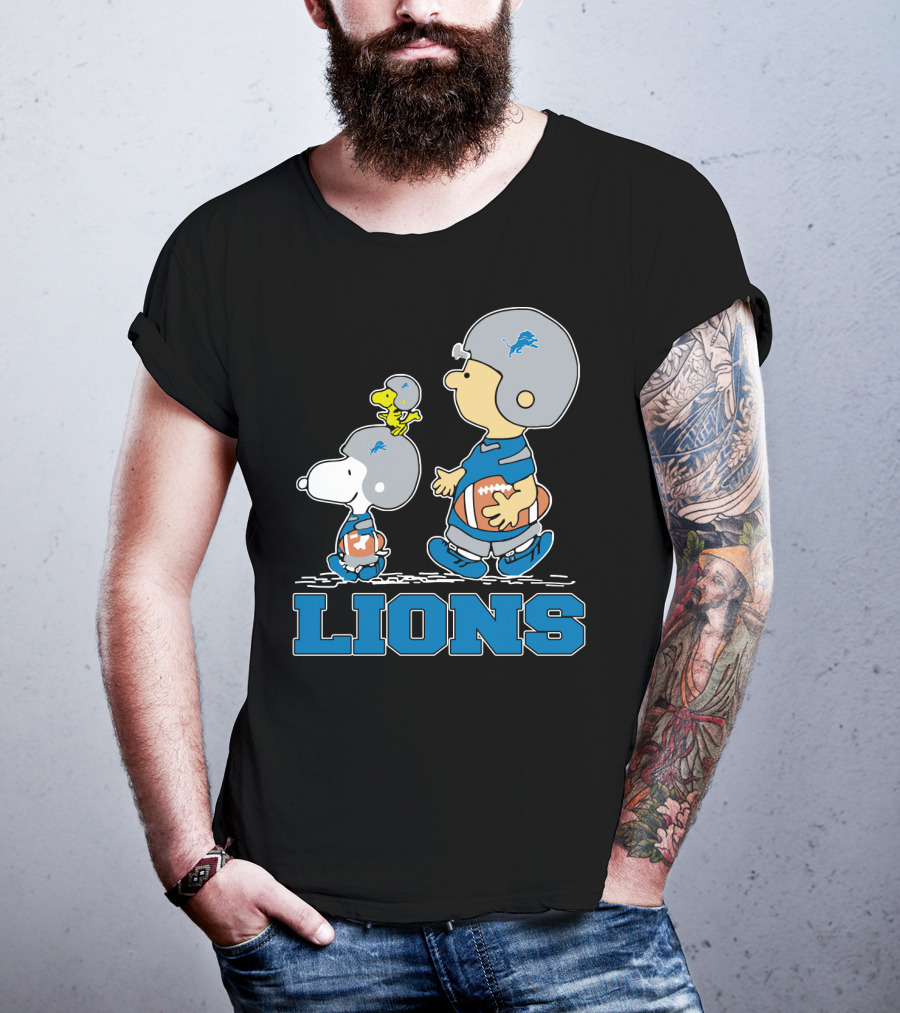 Snoopy And Woodstock With Detroit Lions Football Fans T-Shirt