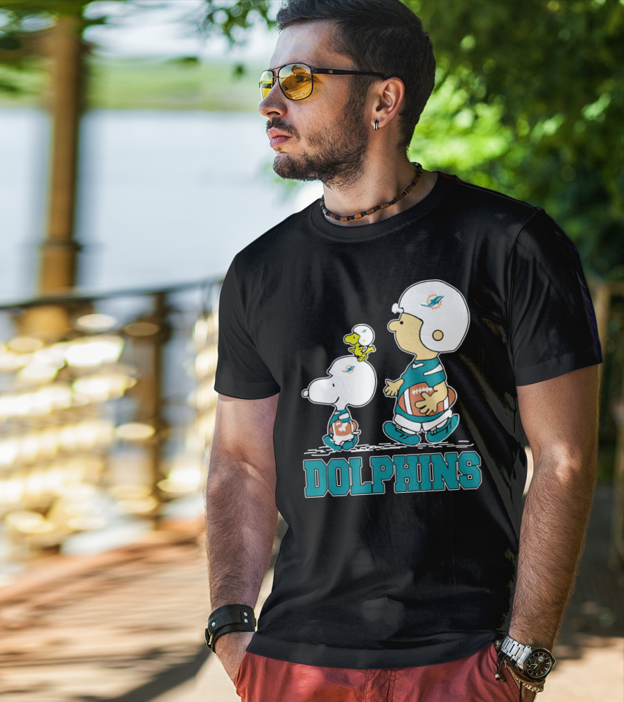 Snoopy Woodstock Miami Dolphins Football Fans Cartoon Helmets T-Shirt