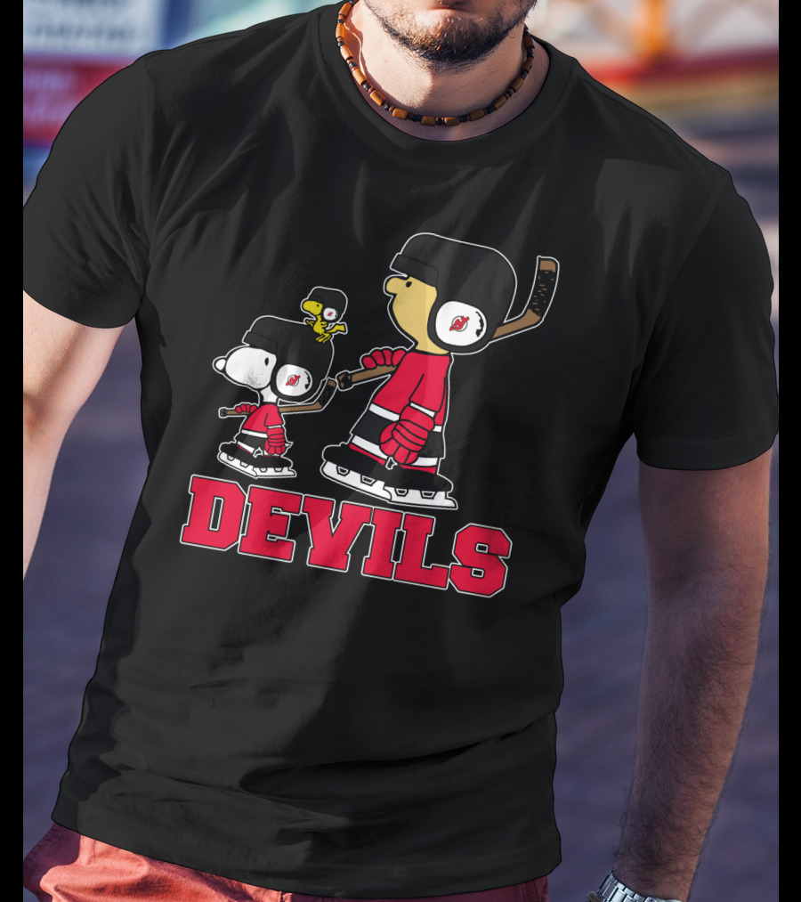 Snoopy And Friends Ice Hockey New Jersey Devils Fans T-Shirt