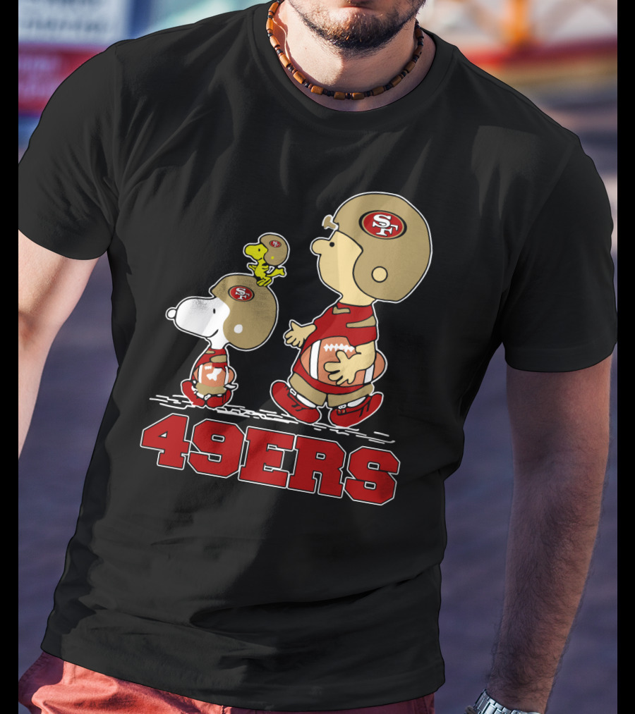 Snoopy Woodstock And Charlie Brown San Francisco 49ers Football Fans 49ers T-Shirt