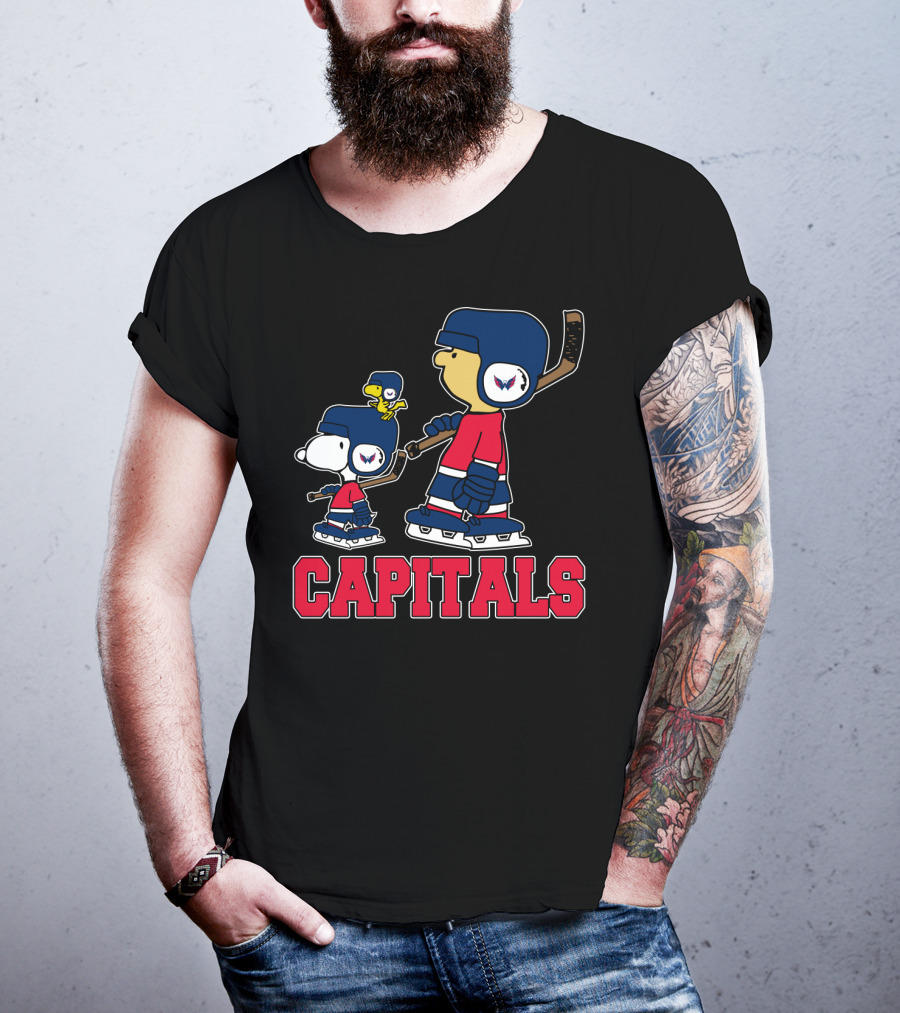 Snoopy Caps Hockey Fans Washington Capitals T-Shirt
