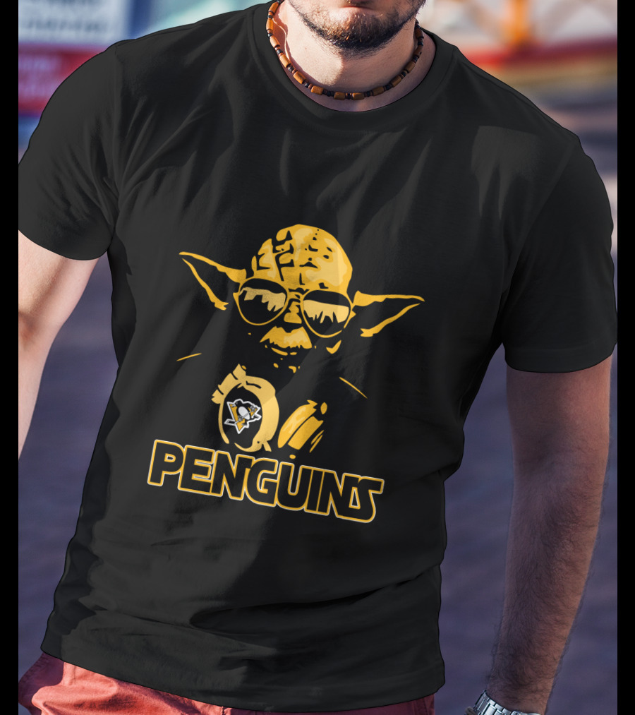 Penguins Yoda With Pittsburgh Penguins T-Shirt