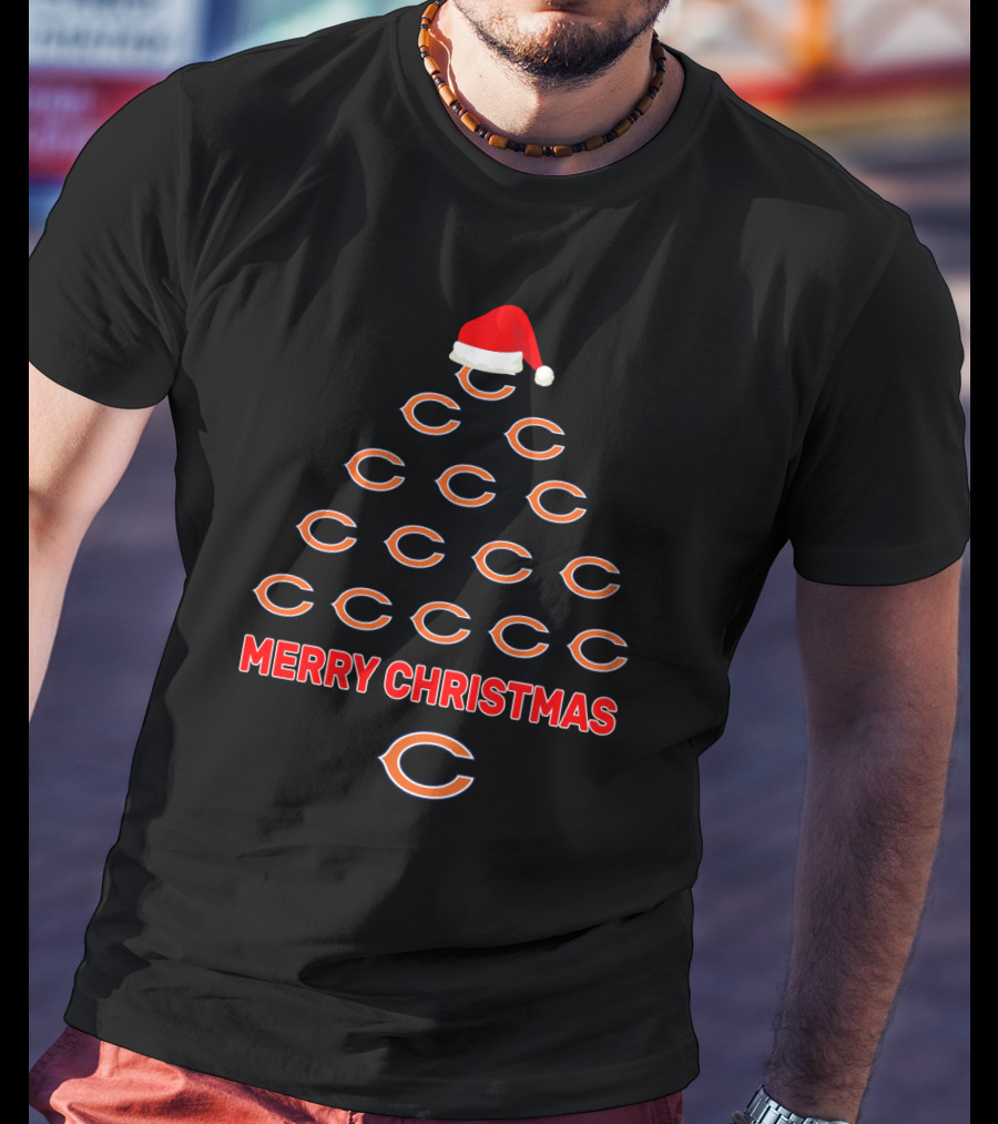Merry Christmas Chicago Bears Tree With Santa Hat T-Shirt