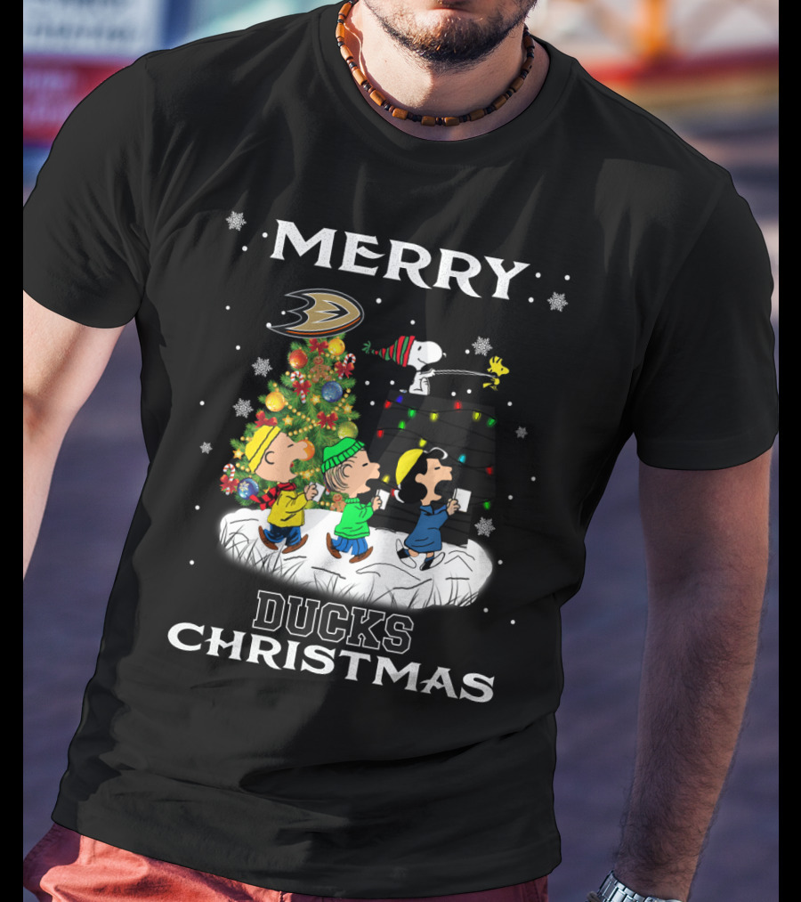 Merry Anaheim Ducks Christmas With Snoopy And Friends T-Shirt
