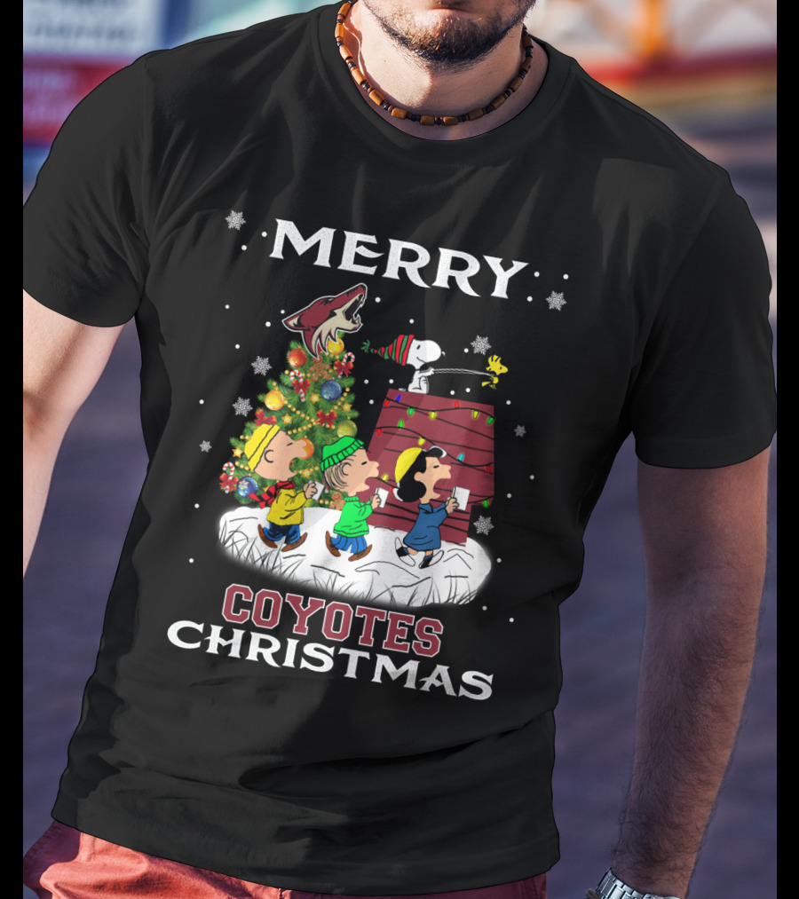Merry Coyotes Christmas Arizona Snoopy Fans T-Shirt