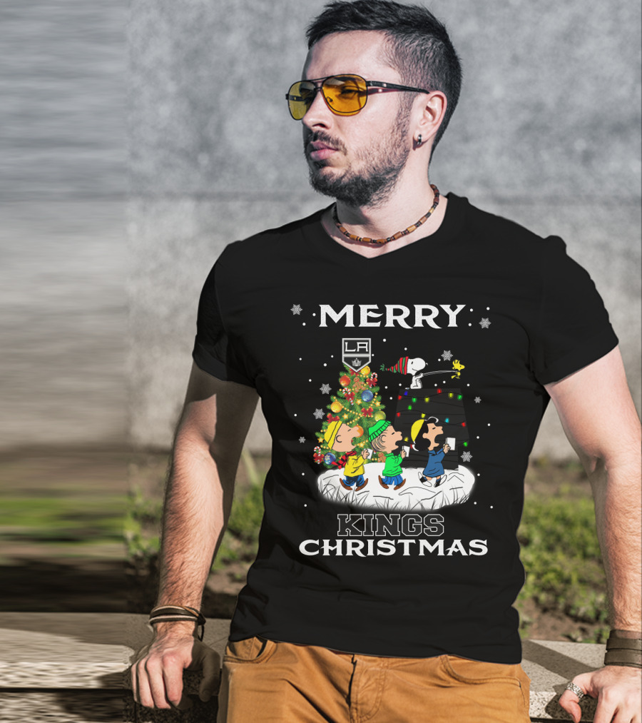 Merry La Kings Christmas Snoopy Fans Peanuts Tree T-Shirt