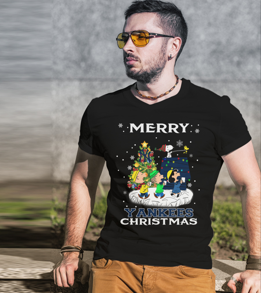 Merry Yankees Christmas Snoopy Holiday Celebration T-Shirt