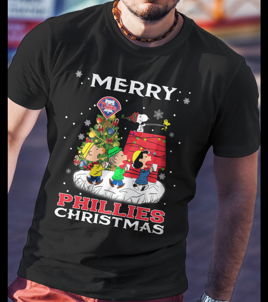 Merry Phillies Christmas Snoopy And Friends Tree T-Shirt