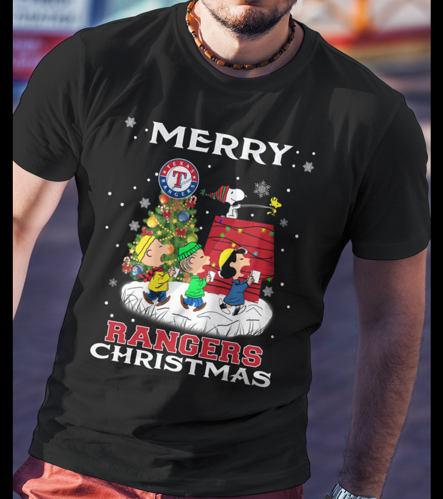 Merry Texas Rangers Christmas With Snoopy And Friends T-Shirt