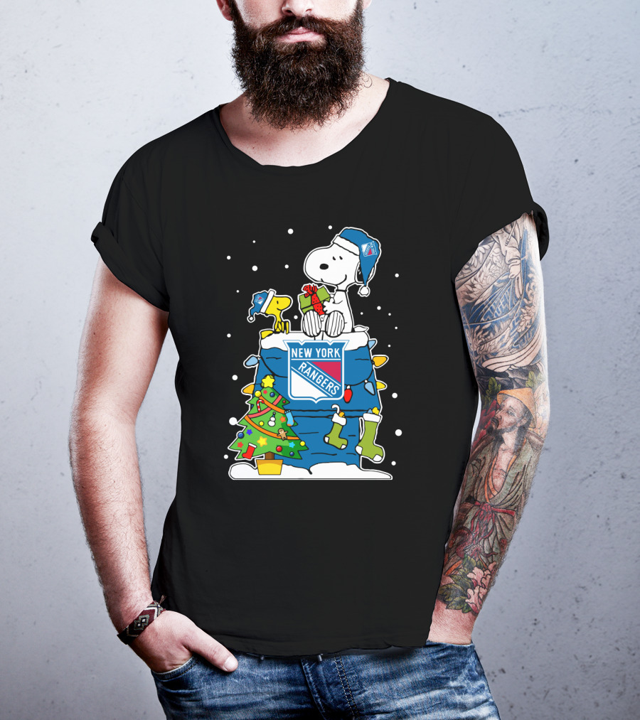 New York Rangers Snoopy Christmas Peanuts Holiday Hockey Fans T-Shirt