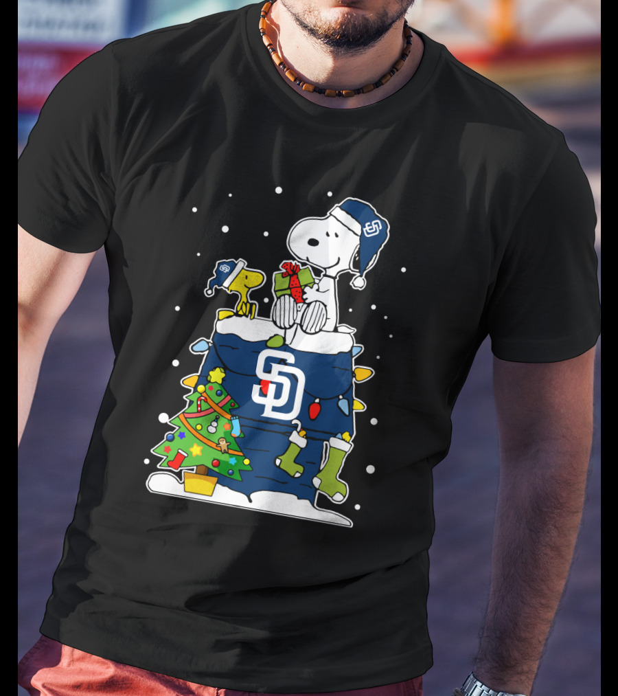 San Diego Padres Snoopy Christmas Theme T-Shirt