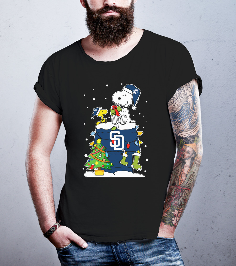 San Diego Padres Snoopy Christmas Theme T-Shirt