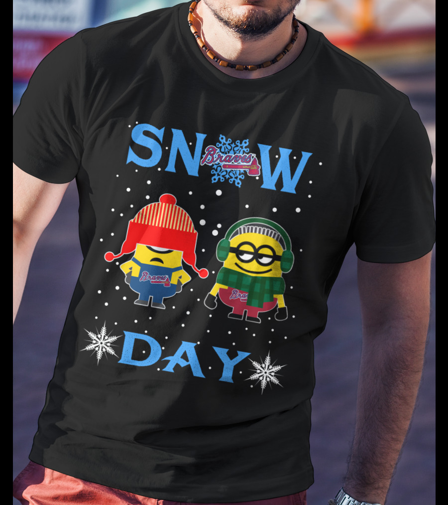 Braves Snow Day With Minions Fans T-Shirt