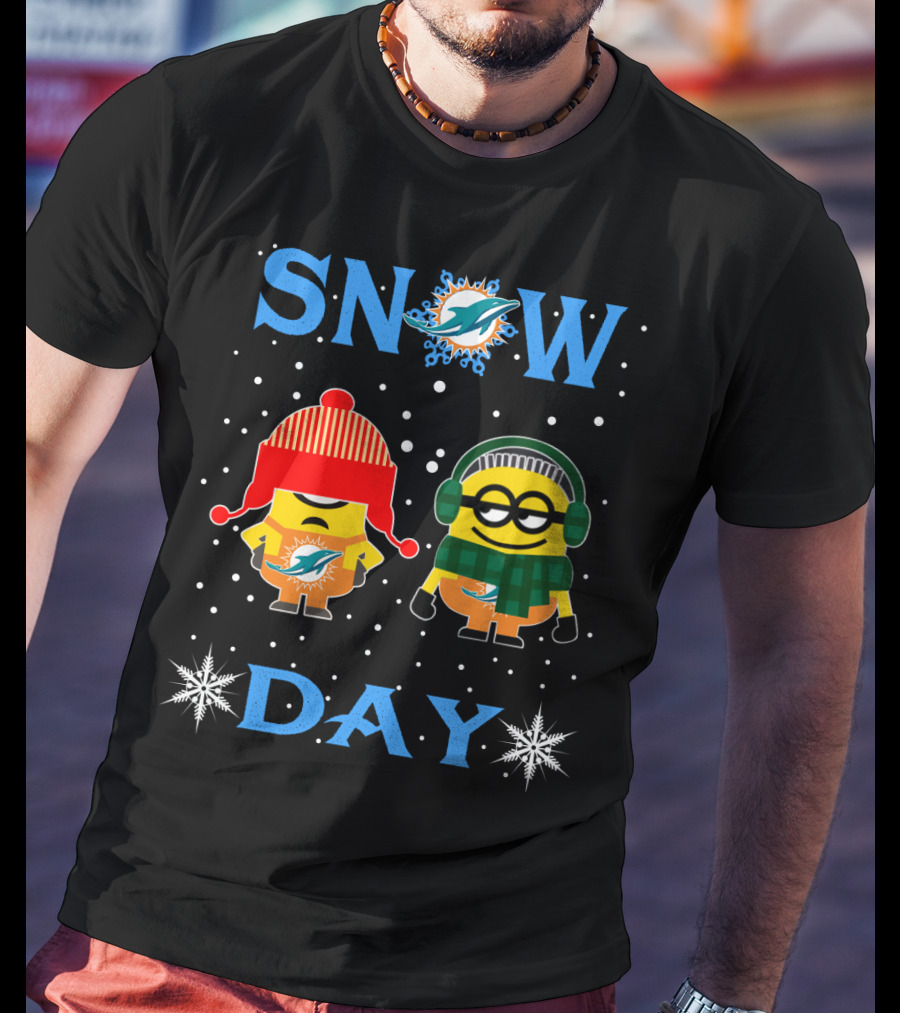 Snow Day Miami Dolphins Minion Fans Winter Fun T-Shirt