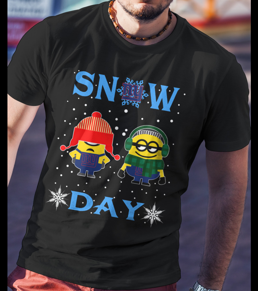 Snow Day New York Giants Minion Fans T-Shirt