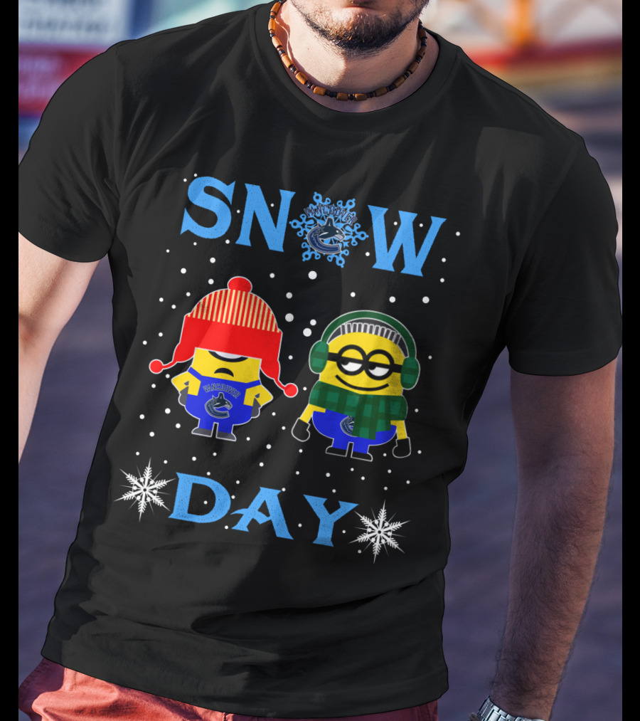 Snow Day Vancouver Canucks Minions Winter Style T-Shirt