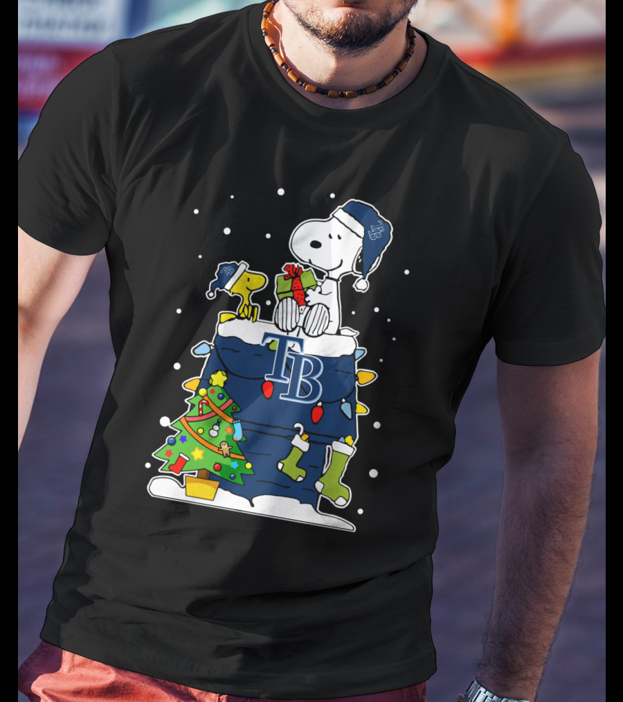 Tampa Bay Rays Snoopy Christmas Tree And Stockings Peanuts Fan T-Shirt