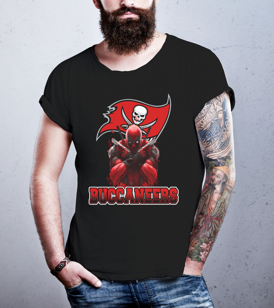 Tampa Bay Buccaneers Deadpool Crossover Fans NFL Football Marvel Comics T-Shirt